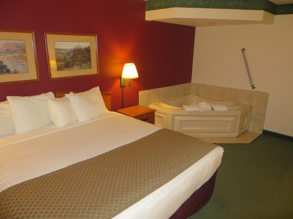 Americinn By Wyndham Manitowoc Kamer foto